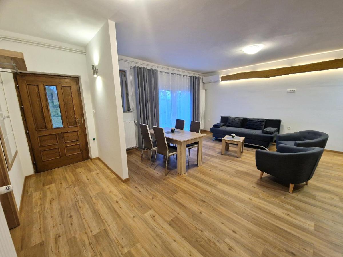 Apartment Feher Lendava Εξωτερικό φωτογραφία