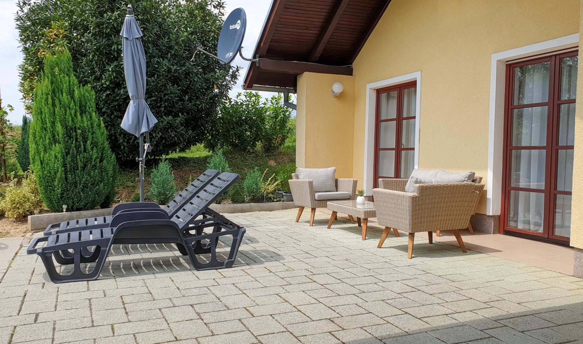 Apartment Feher Lendava Εξωτερικό φωτογραφία